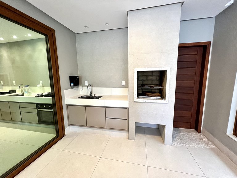 Casa de 4q 100m da praia Arraial