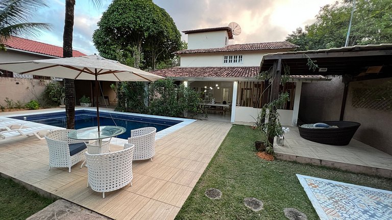 Casa ampla loboa centro