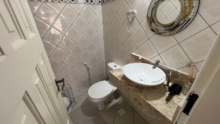 Casa ampla loboa centro