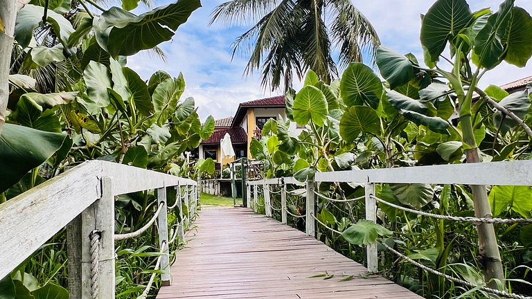 128 - quarto e sala a 100m da praia