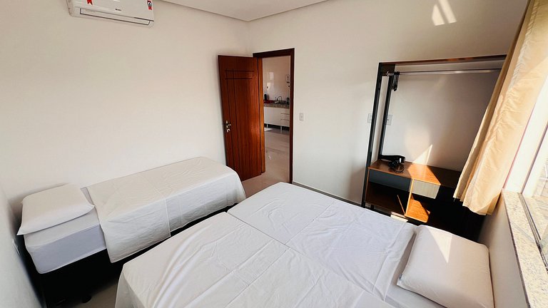 08 P. Village Apto 2Q 750m das praias