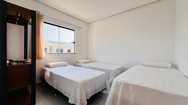 08 P. Village Apto 2Q 750m das praias