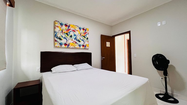 Apto térreo com ótima localização perto da praia