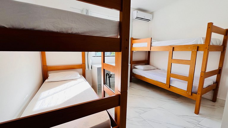 Apto 11 na orla de Porto Seguro