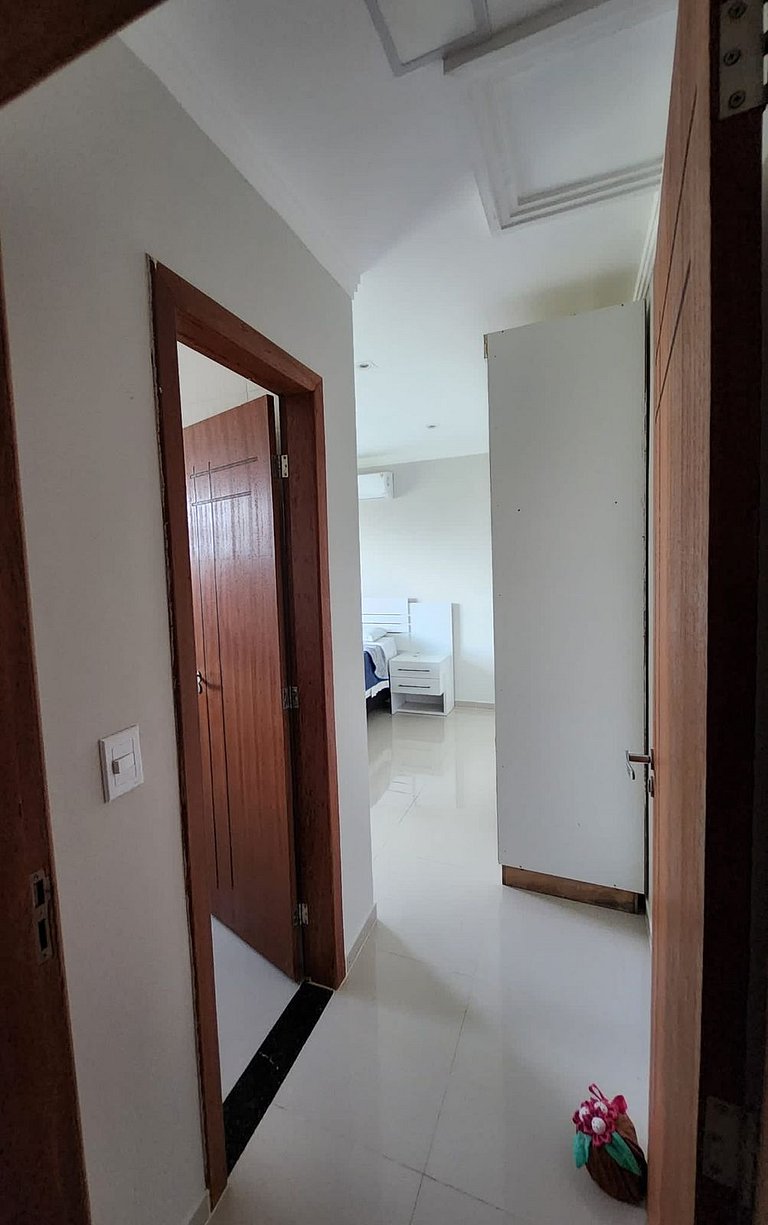 Apto amplo com 2/4 xurupita na orla de porto