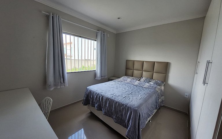 Apto amplo com 2/4 xurupita na orla de porto