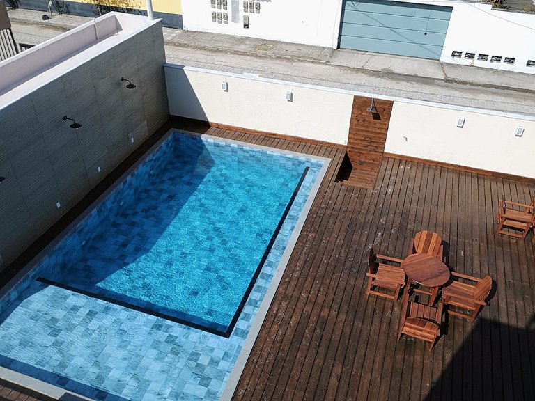 Cond. com 2 piscinas e 4 churrasqueiras e duplex 2 suítes