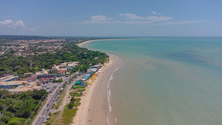 Casa individual com 3/4 apenas 100m da praia