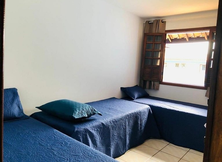 Apto 2/4 apena 650m da praia da orla