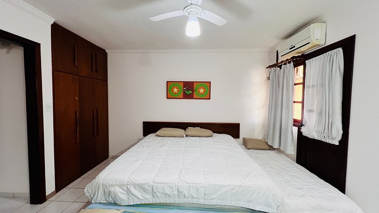 Duplex 3 suítes 300m praia churrasqueira privativa