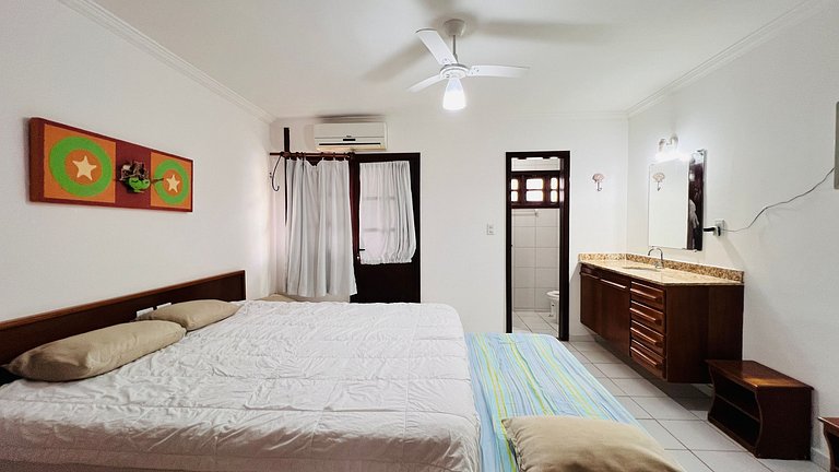 Duplex 3 suítes 300m praia churrasqueira privativa