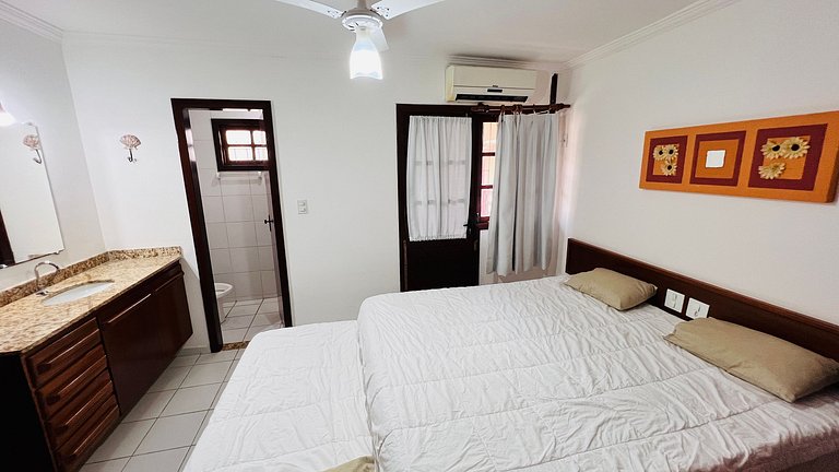 Duplex 3 suítes 300m praia churrasqueira privativa