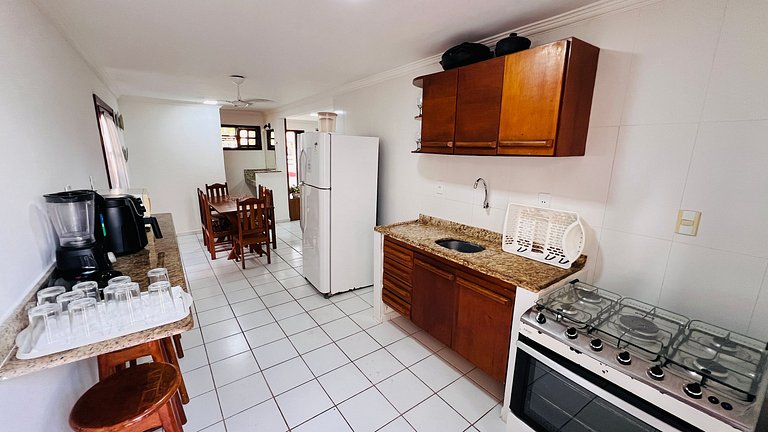 Duplex 3 suítes 300m praia churrasqueira privativa