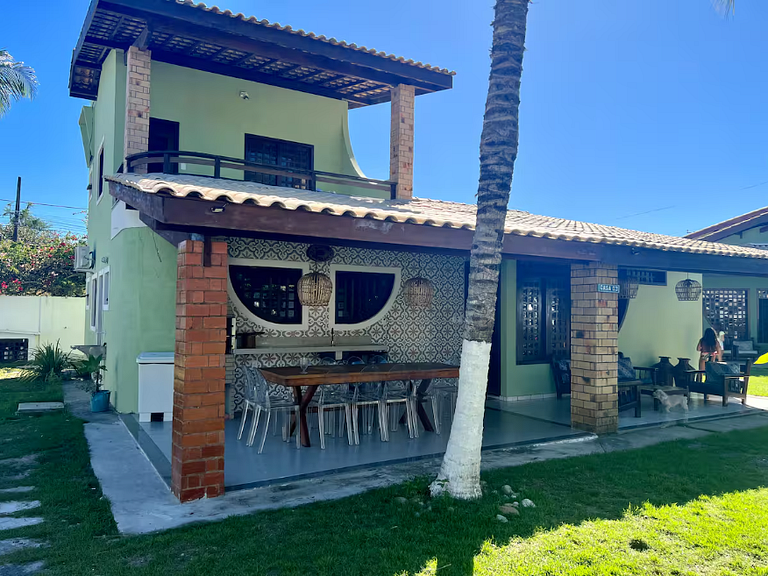 Casa frente mar 50m da praia