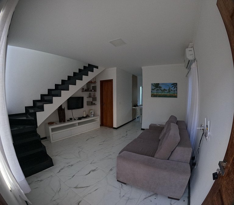 Duplex perto da praia e comercio