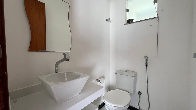 Duplex perto da praia e comercio