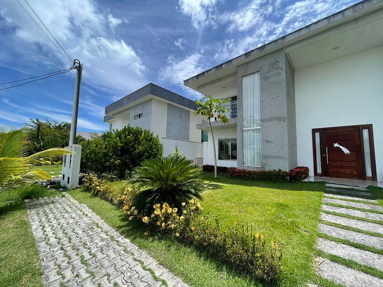 Casa individual no cond outeiro são francisco