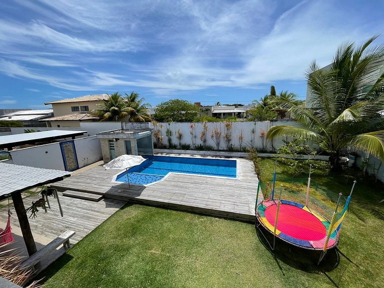 Casa individual no cond outeiro são francisco