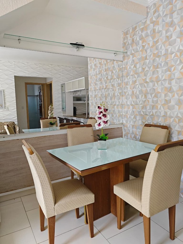 Apto florynea na orla e praias