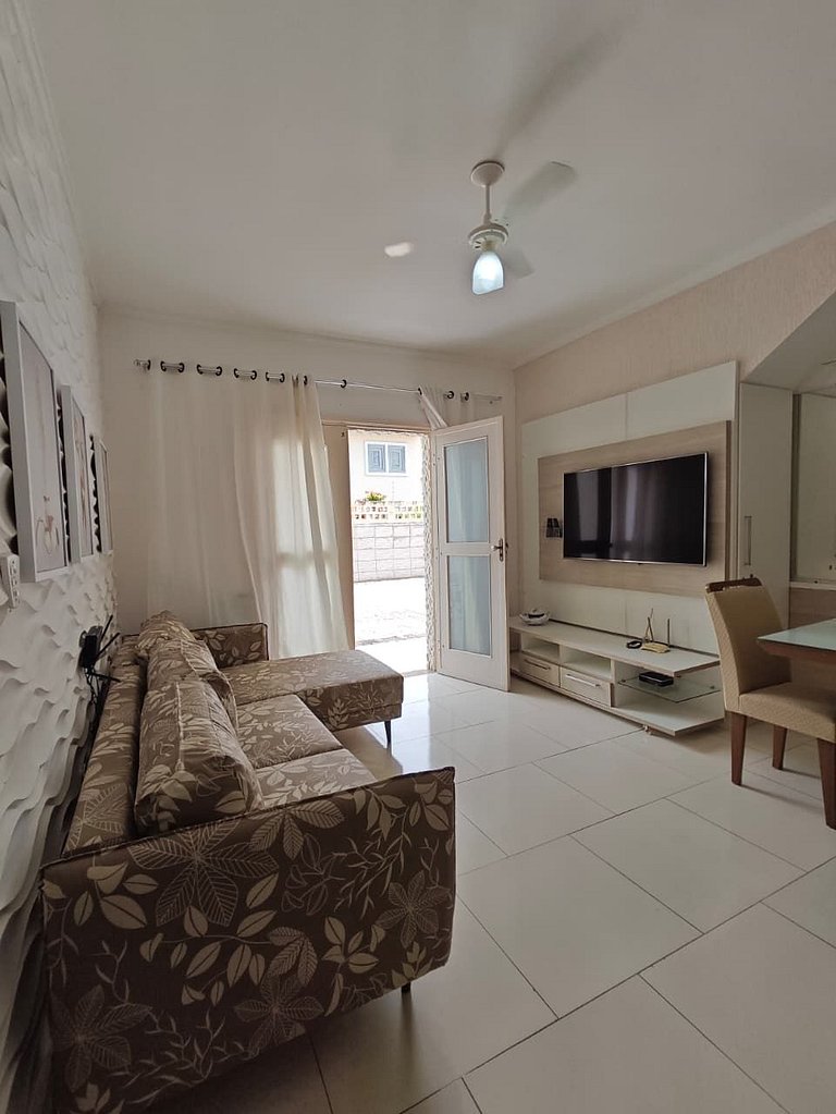 Apto florynea na orla e praias