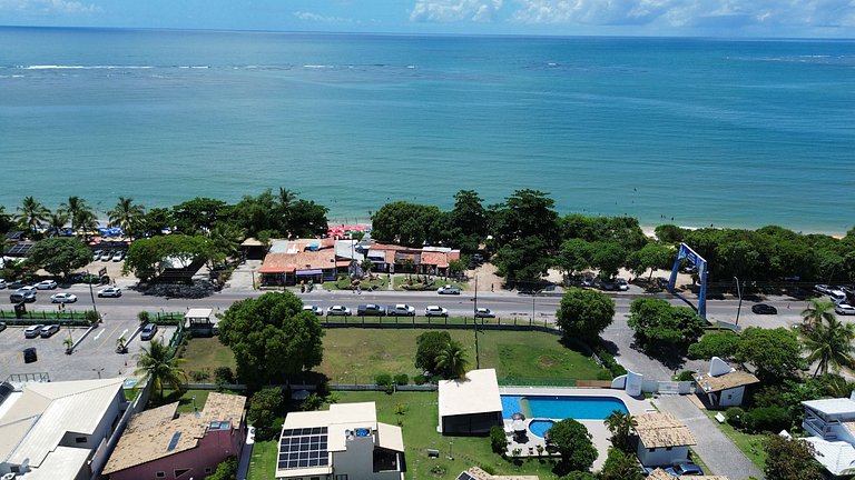 Cond. frente mar 50m da praia