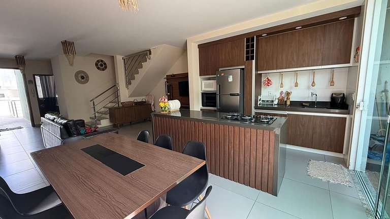 Casa duplex 3/4 no Alto Taperapuan Porto Seguro
