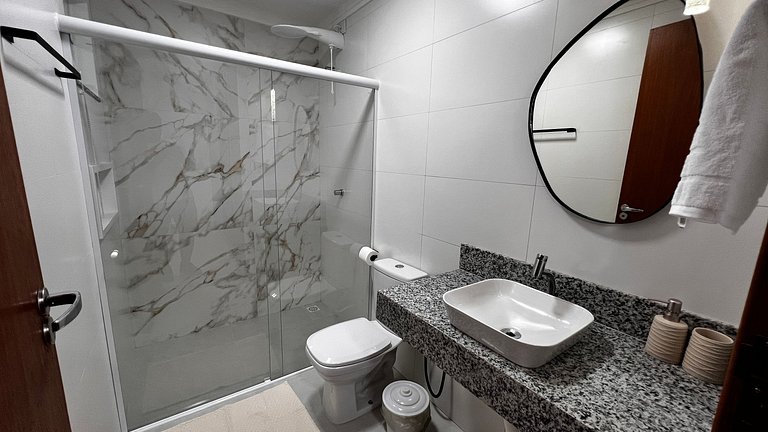 Conforto e Paz: Duplex 2 Suítes - Cond. Bromélias