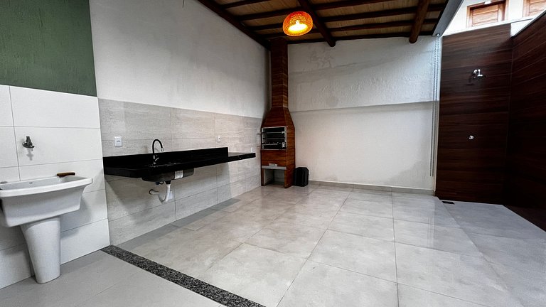 Conforto e Paz: Duplex 2 Suítes - Cond. Bromélias