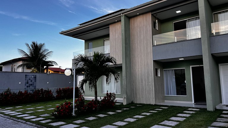 Conforto e Paz: Duplex 2 Suítes - Cond. Bromélias